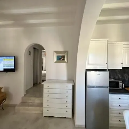 Dreamy Island Escape In Paros דירה נאוסה