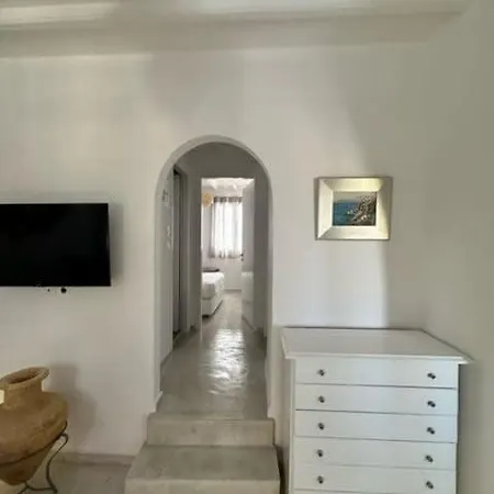 Dreamy Island Escape In Paros דירה נאוסה